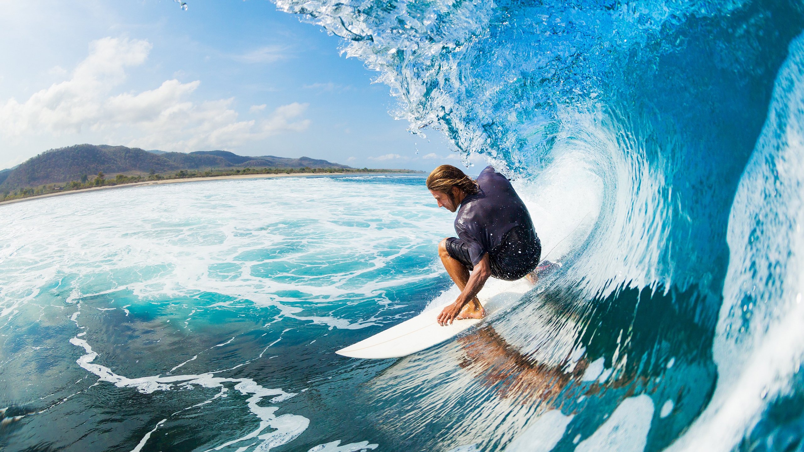 赛场内多位选手刷新个人最佳纪录，刷新赛会纪录