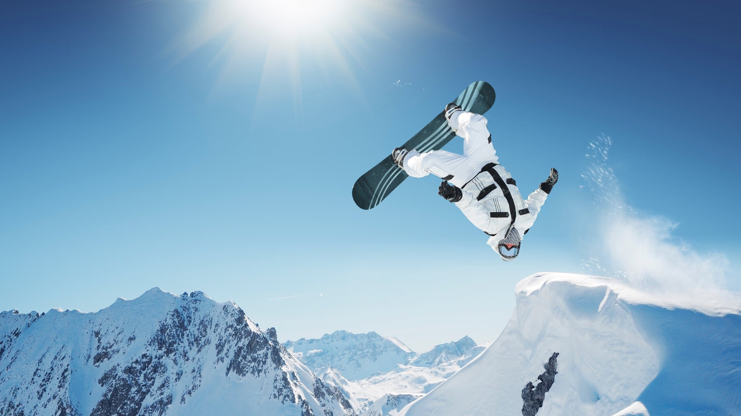 开云电竞平台-MLB捕手传球与阻盗训练要点——打造铁壁防线的秘密武器